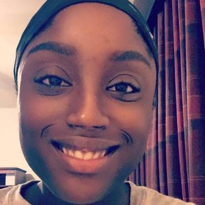 Meet your Posher, Fatima